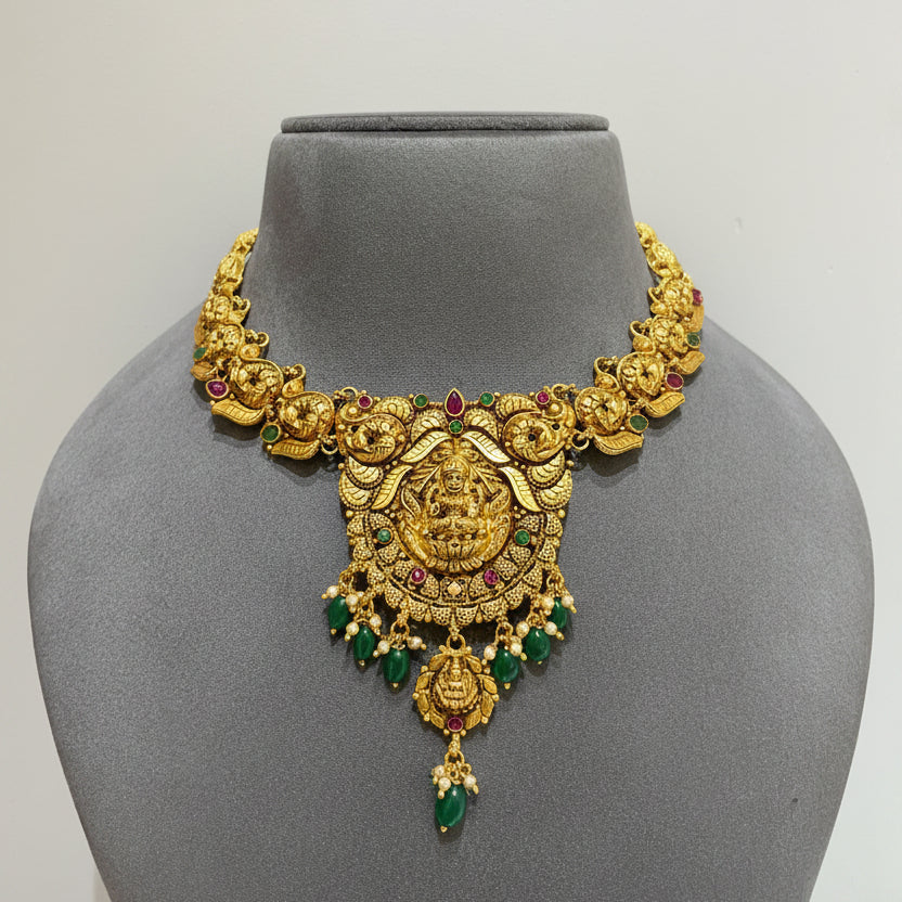 Laxmi Panel Gold Look Set