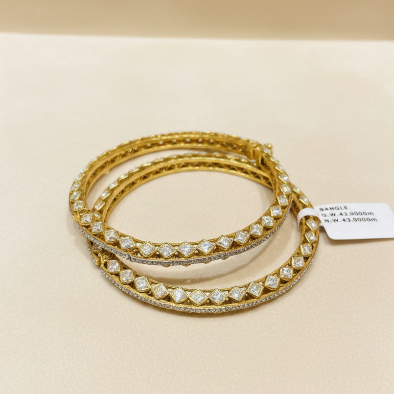 Rhombus Moissanite Polki Dual-Tone Bangle Pair