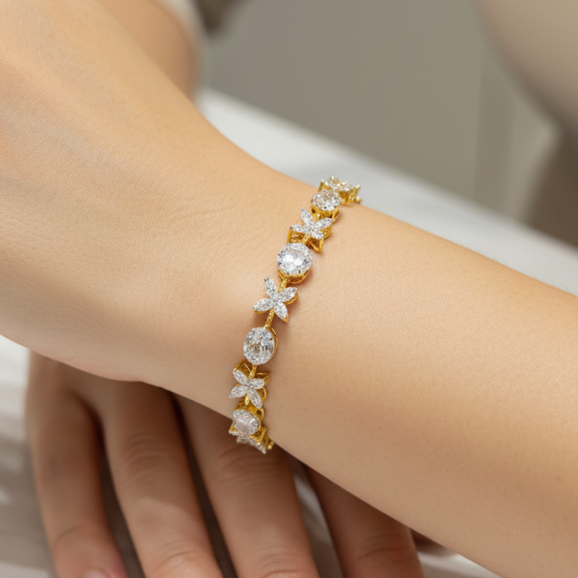 Modern Solitaire Marquise Floral & Oval Link Line Bracelet