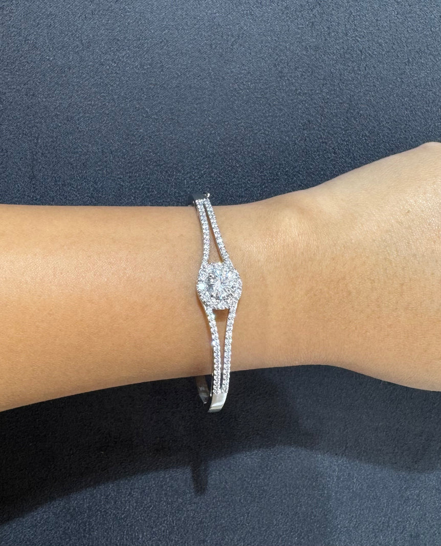 DIAMOND SOLITAIRE LOOK PURE SILVER BRACELET