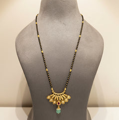 Antique Gold Fan-Motif Polki Mangalsutra Pendant Set