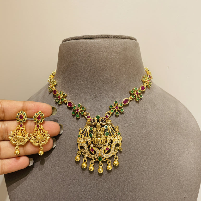 Royal Goddess Laxmi Gold Look Set