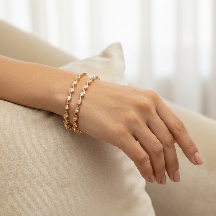 Scalloped S-Link Moissanite Diamond Bangle