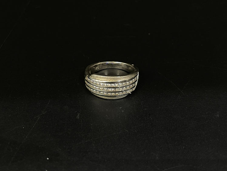 CLASSIC PURE SILVER RING - Olivearajewels