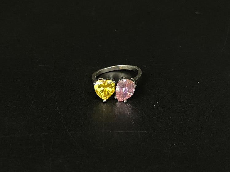 HEART SHAPE YELLOW AND PINK STONE DIAMOND PURE SILVER RING - Olivearajewels