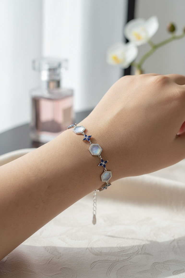 Royal Blue Clover Accent Diamond Bracelet