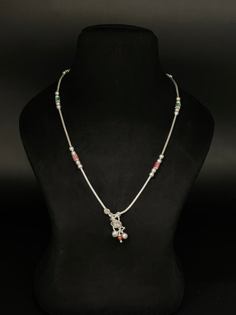 GREEN AND RED COLOR WORK PURE SILVER ANKLET ( 1 PAIR ) - Olivearajewels