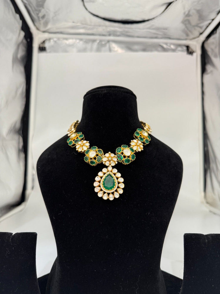 ELEGANT FLOWER DESIGN PURE SILVER POLKI NECKLACE - Olivearajewels