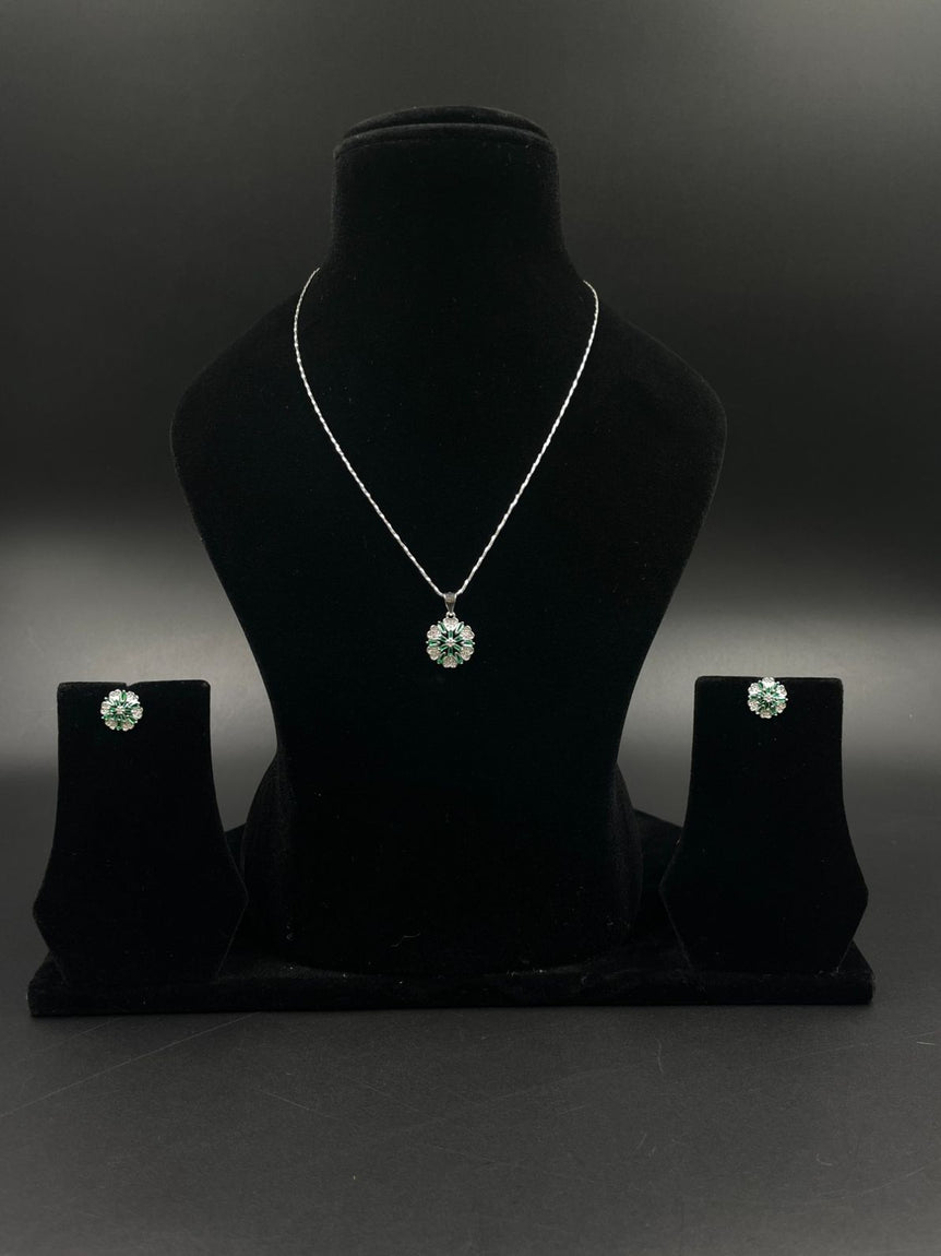 GREEN COLOR PURE SILVER PENDANT SET WITHOUT CHAIN - Olivearajewels